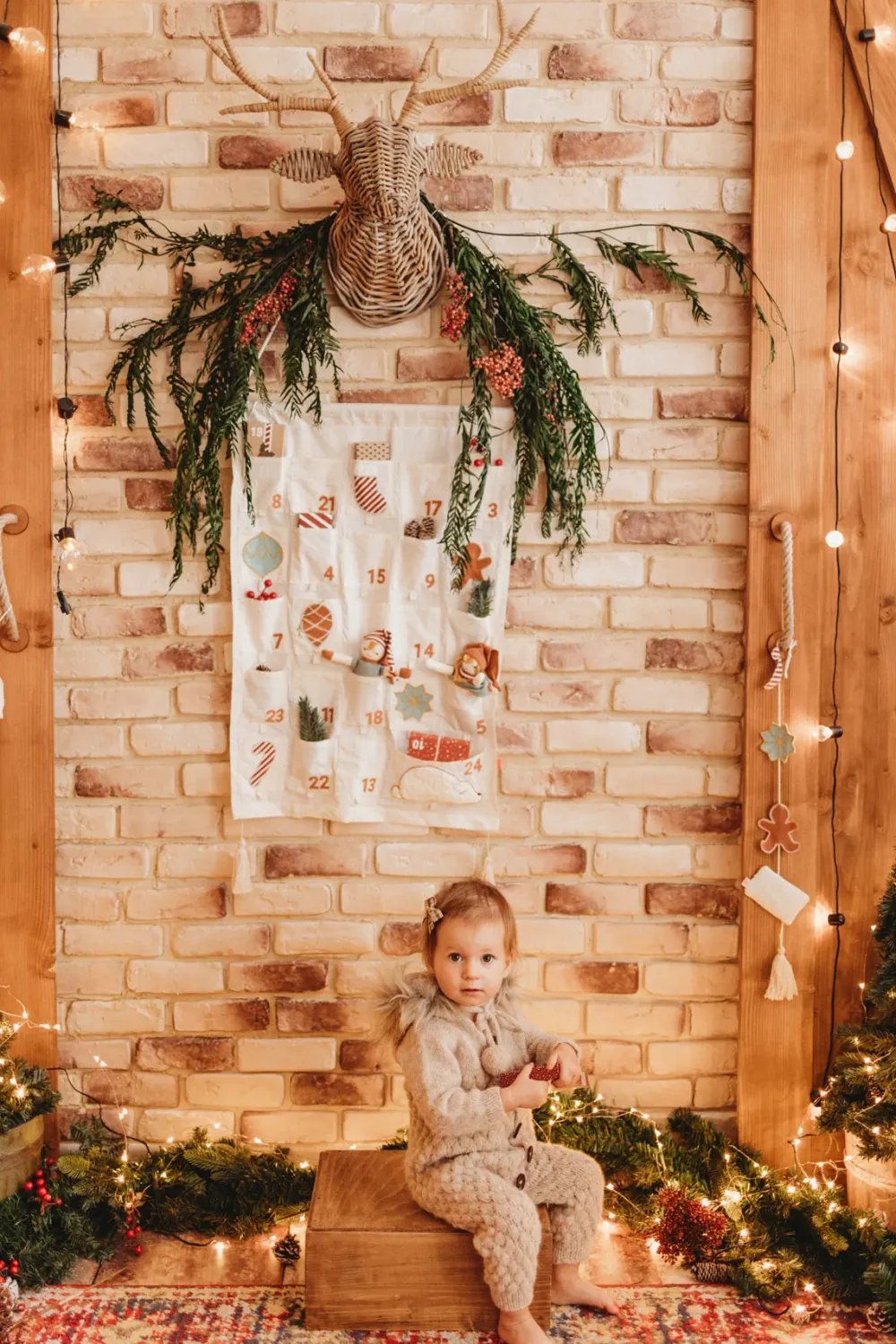 advent_calendar_polar_bea_1.webp Kids Kikadu Christmas Toys | Wall Rugs>Advent Calendar Polar Bear –