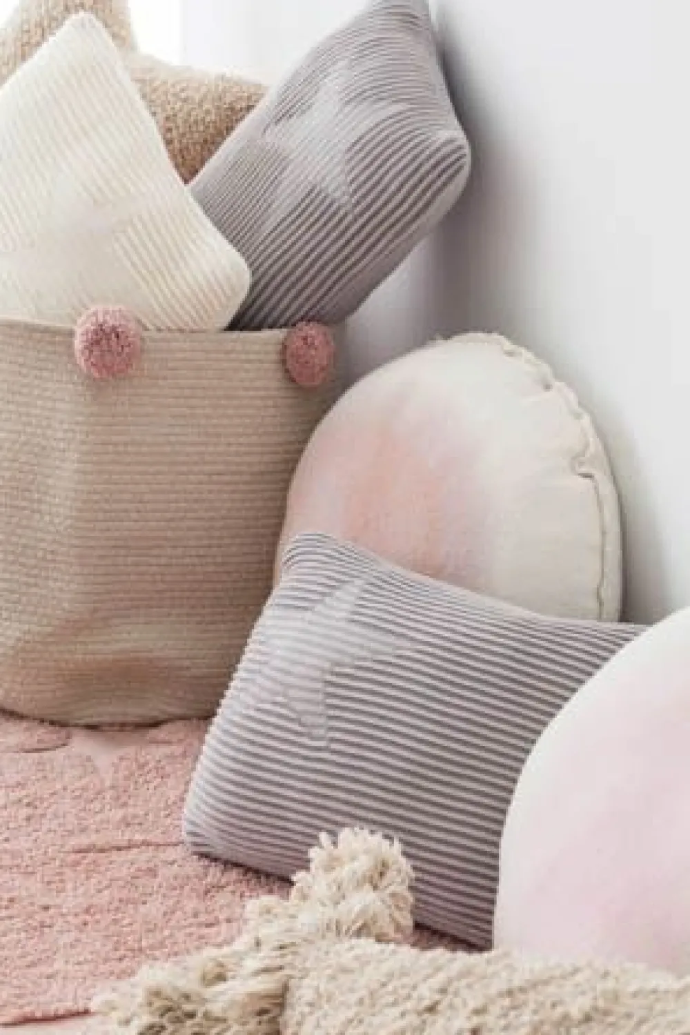 basket_bubbly_natural_nud_2.webp Kids Lorena Canals Storage | Storage>Basket Bubbly Natural Nude –