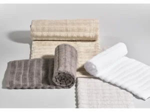 Zone Denmark Textiles | Bathroom Textiles>Bath Towel Inu, 70 x 140 cm, White –