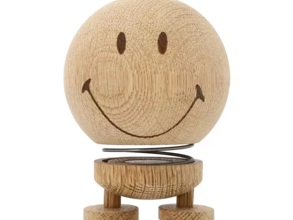 bumble_smiley_oak_m__cm_n_0.webp Hoptimist Design Figures>Bumble Smiley Oak M 9,5 cm, Natural –