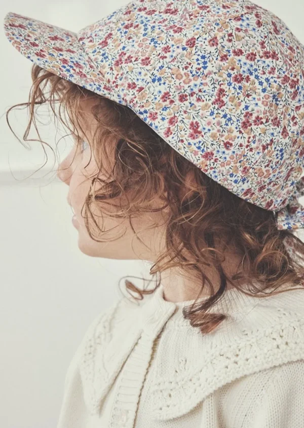 Kids Huttelihut Baby Girl>Cap in Liberty Fabric, Soft Chambray –