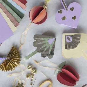 Kids Kit Company Christmas Toys | Creativity>Christmas Paper Clip DIY –