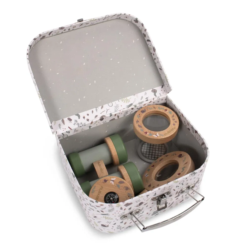 explorer_suitcase_kit_lit_2.webp Kids FILIBABBA Wooden Toys | Outdoor Toys>Explorer suitcase kit, Little Wonders –