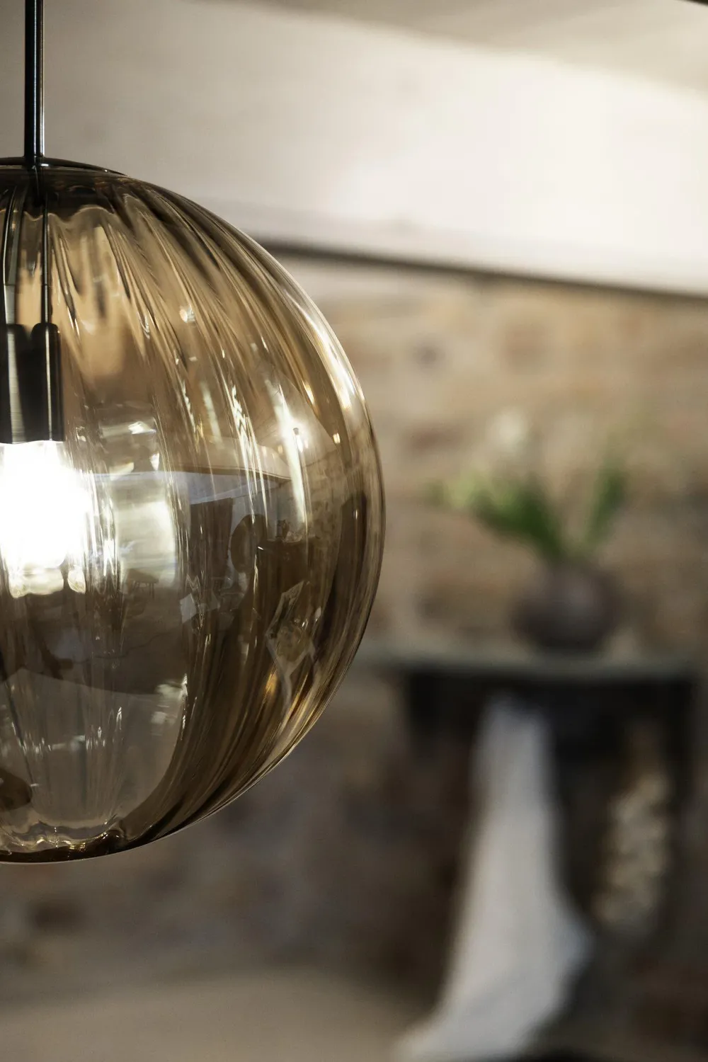fengari_ceiling_lamp_ambe_2.webp Markslöjd Lamps & Lighting | Bedroom>Fengari Ceiling Lamp Amber – Marksløjd