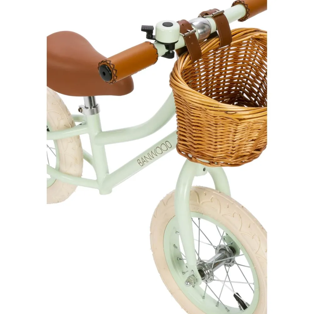 first_go_balance_bike_pal_6.webp Kids Banwood Outdoor Toys | Bikes, Scooters And Helmets>First Go! Balance Bike Pale Mint –