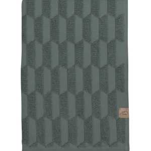 Mette Ditmer Textiles | Bathroom Textiles>GEO Hand towel, W50 x L95 cm Pine Green –