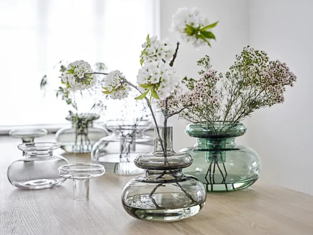 inu_vase_green__cm__zone__2.webp Zone Denmark Ceramics And Vases>Inu Vase Green 25 cm –