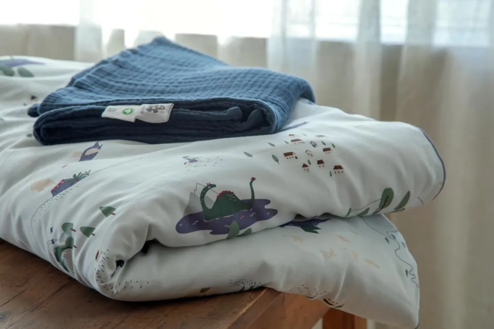 junior_bedding_dragon_tal_1.webp Kids Sebra Interior Baby And Kids Bedding>Junior Bedding, Dragon Tales – Sebra