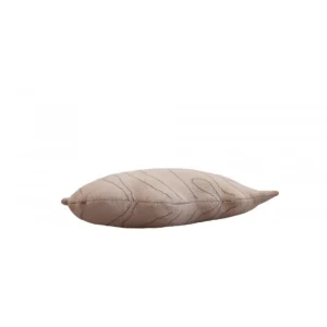 Kids Lorena Canals Cushions & Nursing Pillows>Knitted Cushion Baby Leaf Rose Beige –