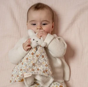 Kids Little Dutch Baby Toys>Miffy Cuddle Cloth Vintage Little Flowers –