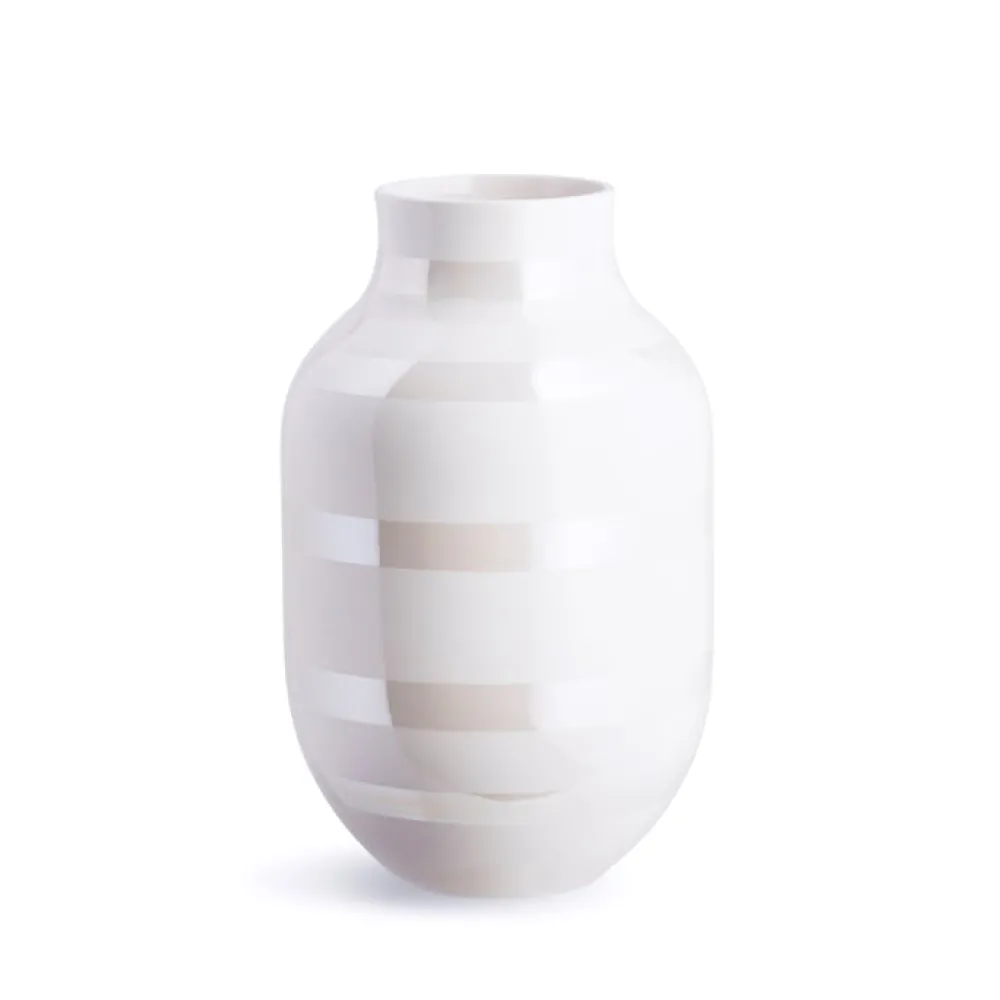 omaggio_vase__cm_mother_o_0.webp Kähler Design Easter Decorations | Ceramics And Vases>Omaggio Vase 31 cm, Mother of pearl – Kähler