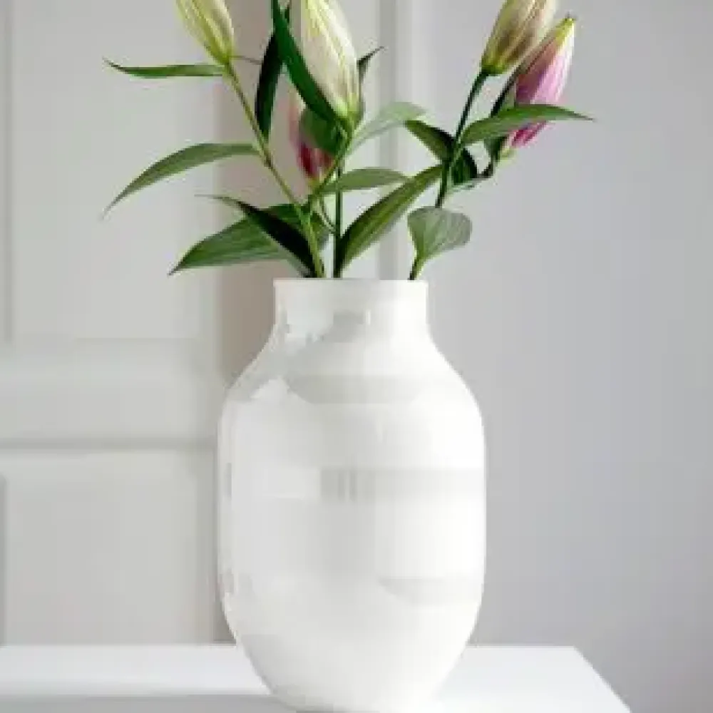 omaggio_vase__cm_mother_o_1.webp Kähler Design Easter Decorations | Ceramics And Vases>Omaggio Vase 31 cm, Mother of pearl – Kähler