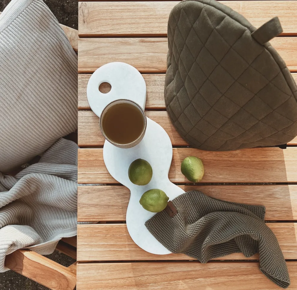 oslo_marble_board__humdak_2.webp Humdakin Ceramics And Vases | Kitchen>Oslo Marble board –