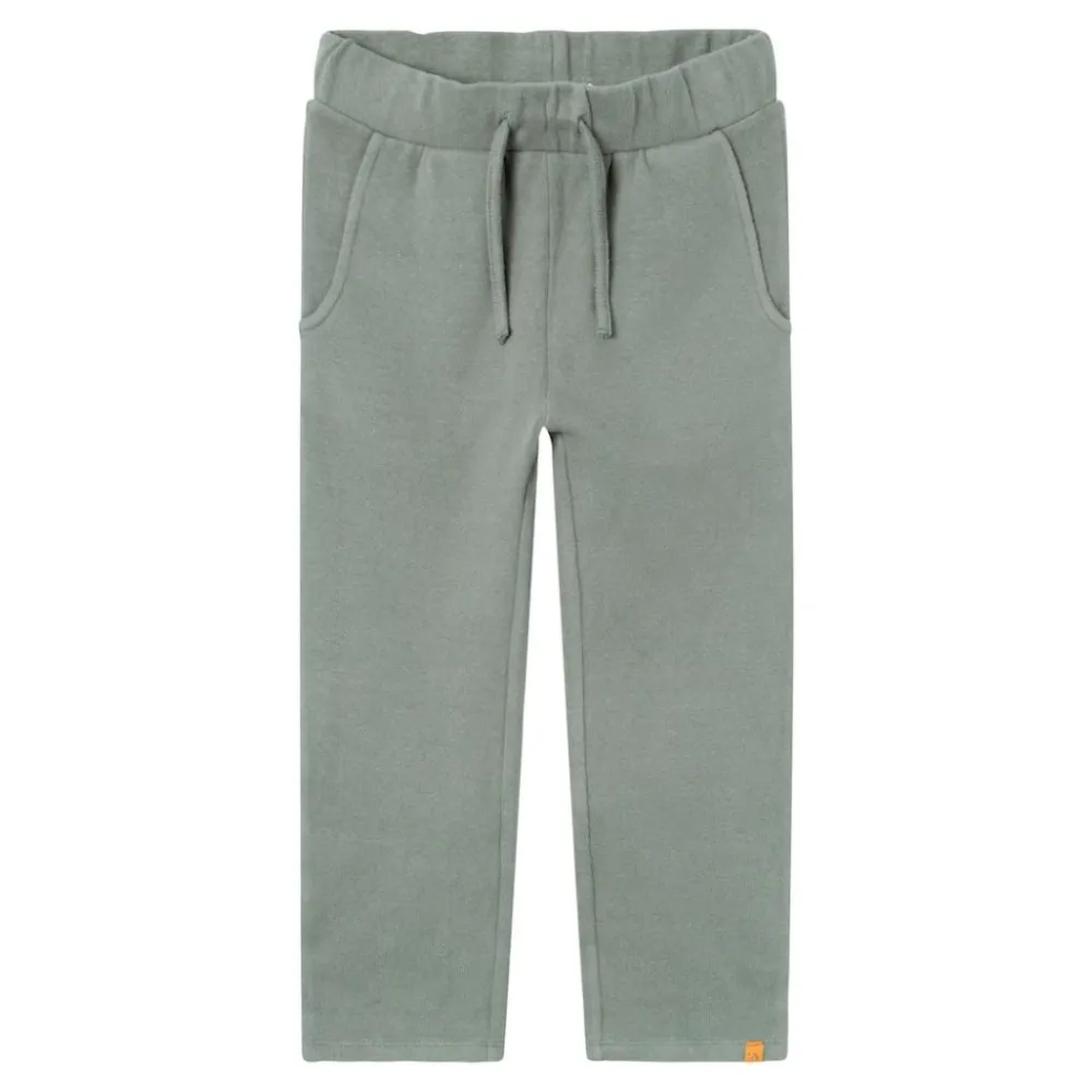 pants_agave_green__lil_at_0.webp Kids/BOY Lil' Atelier Boy 2-8Y>Pants Agave Green – Lil’ Atelier