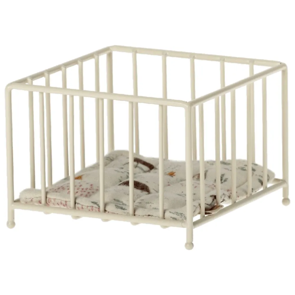 playpen_my__maileg_0.webp Kids Maileg Doll Accessories>Playpen, MY –