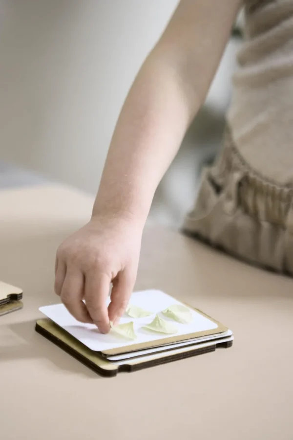 Kids FILIBABBA Creativity>Pocket flower press –