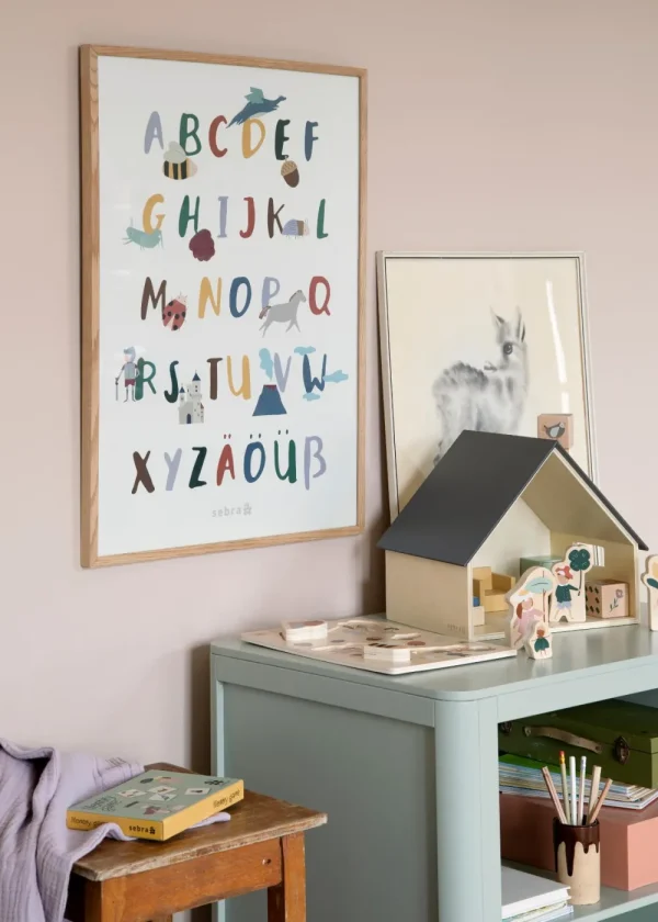 Kids Sebra Interior Kids Posters>Poster, alphabet A-ß (DE), Pixie/Dragon, FSC Mix – Sebra