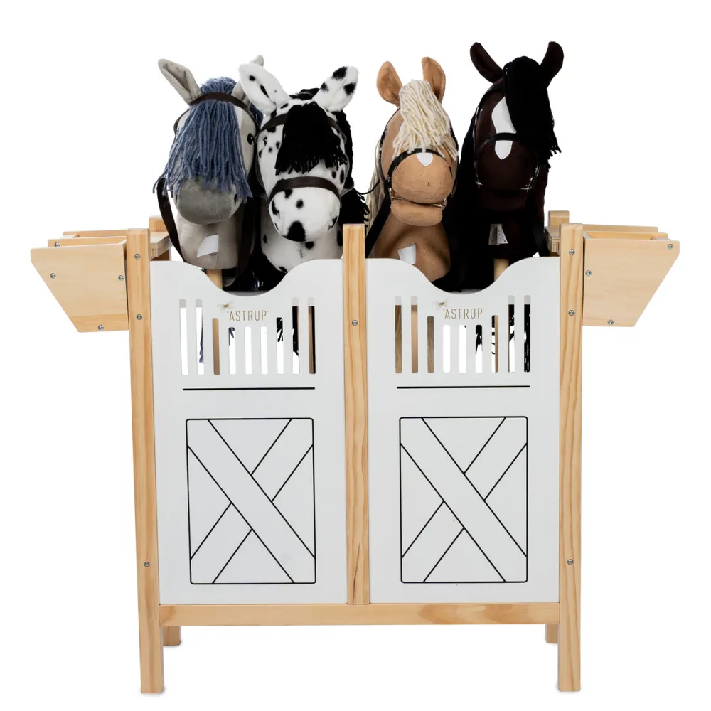 stable_for__hobby_horses__2.webp Kids By Astrup Wooden Toys | Christmas Toys>Stable for 4 Hobby Horses –