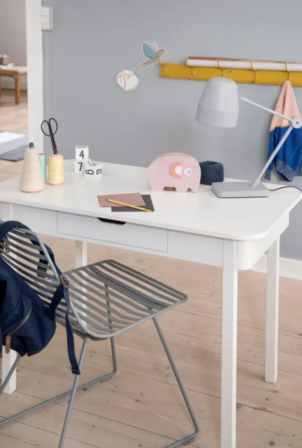 Kids Sebra Interior Kids Furniture>The Sebra Desk, classic white –