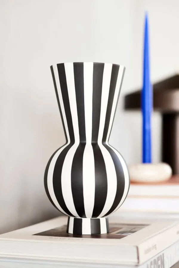 OYOY Ceramics And Vases>Toppu Vase Round, Black / White –
