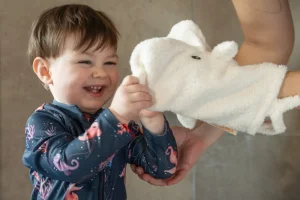 Kids FILIBABBA Bath Toys | Bath Time>Whale baby bath mitt –